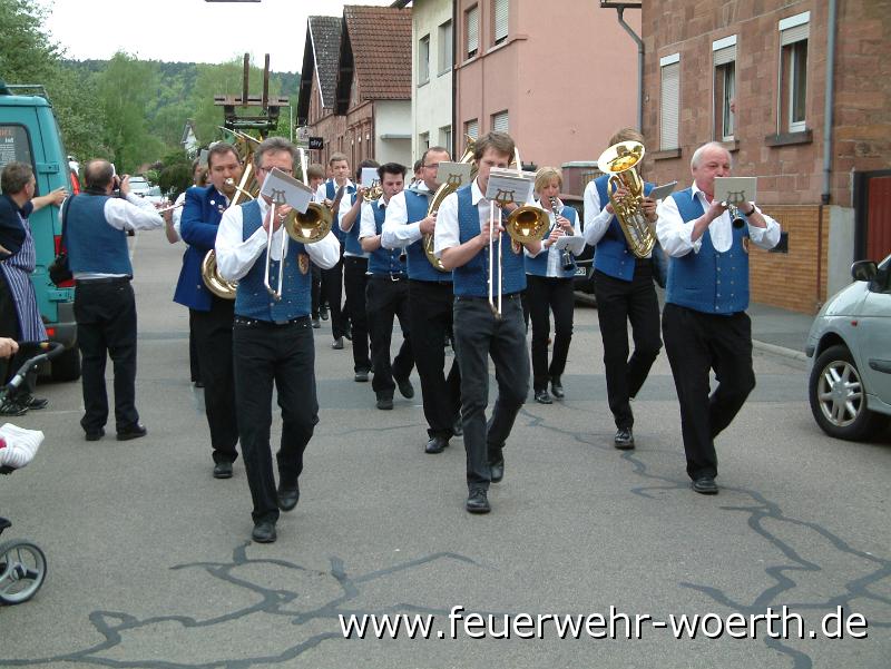 2010.04.30 Maibaumaufstellung (20).JPG